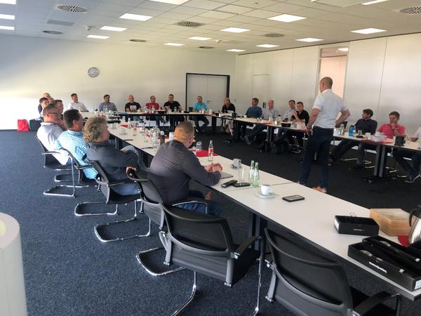 IIoT je přímým tématem setkání prodejního týmu ipf electronic